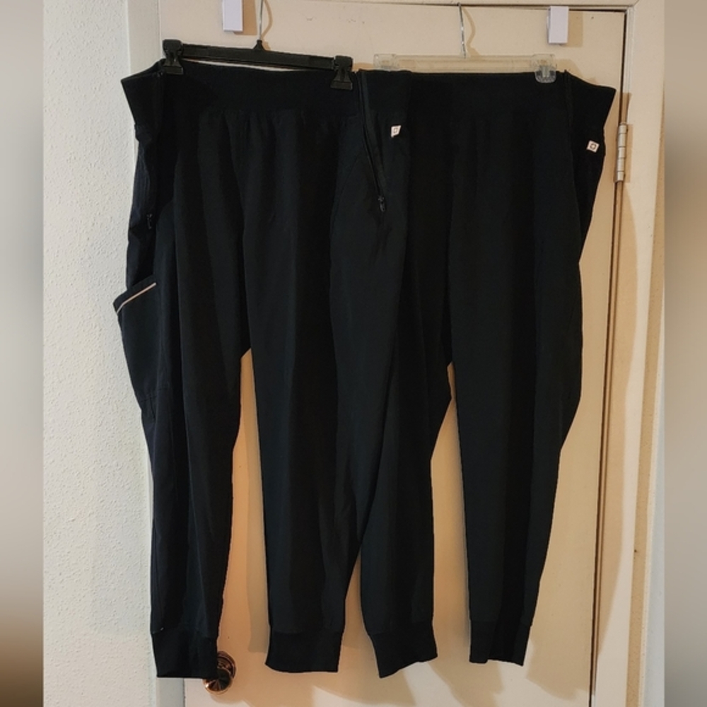 Infinity Cherokee Black Jogger Scrub Pants Size 2x. 2 pair available